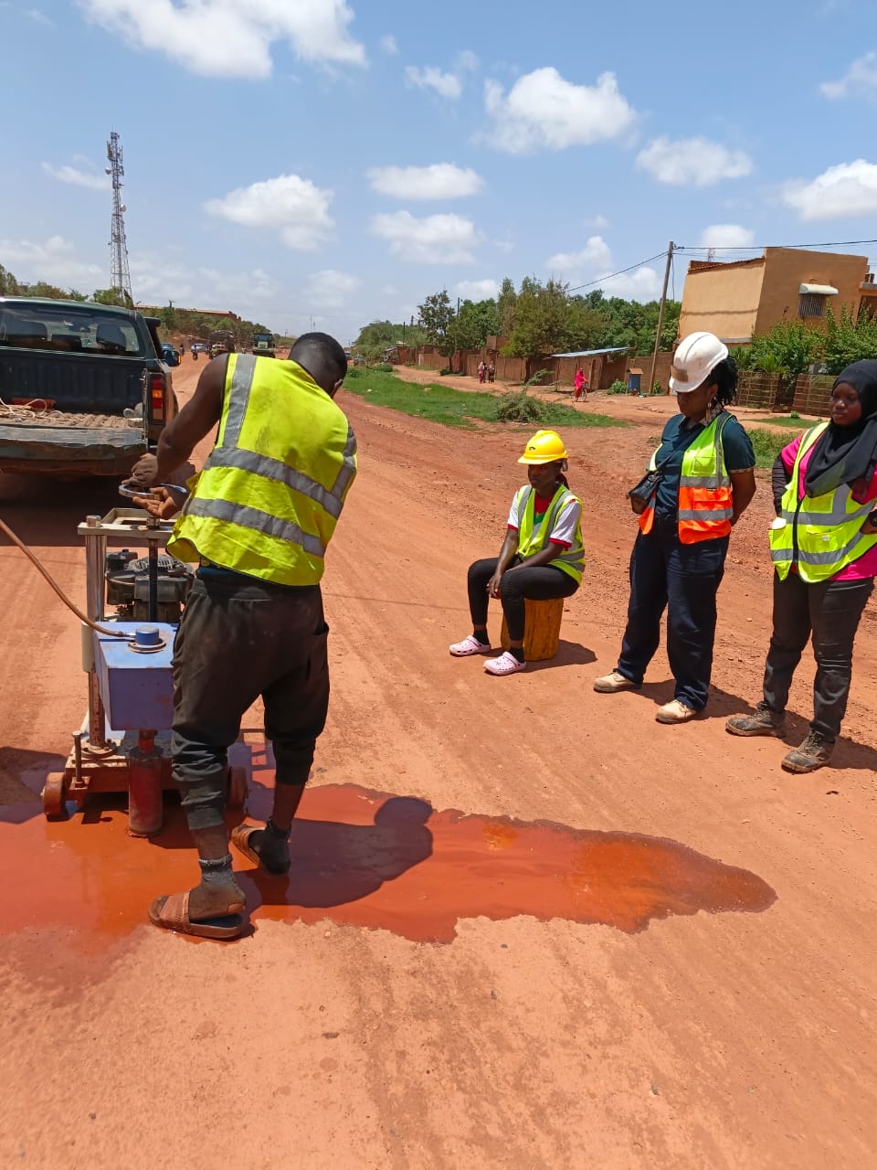 Essais de sol sur le chantier de Ouagadougou